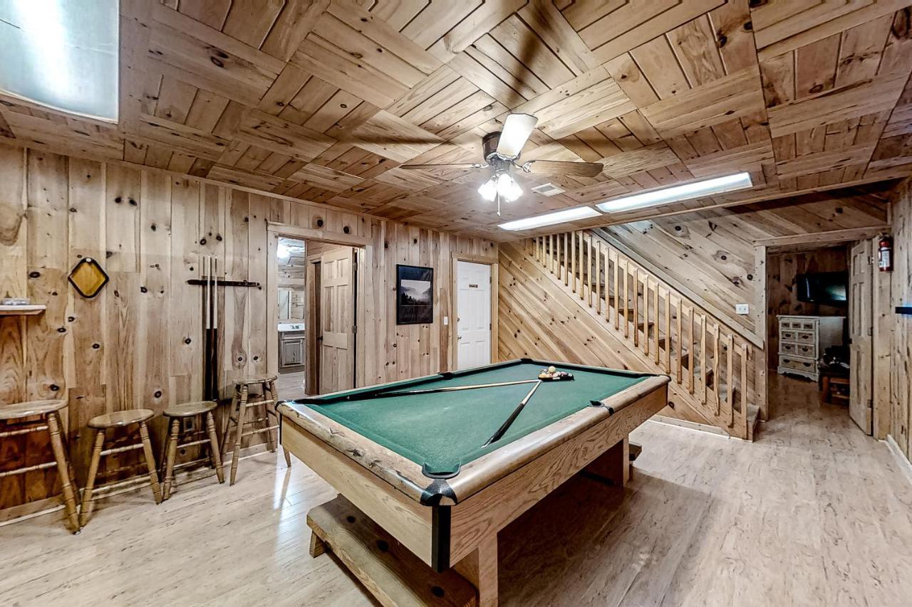 Mountain Lion'S Tales Villa Gatlinburg Bagian luar foto
