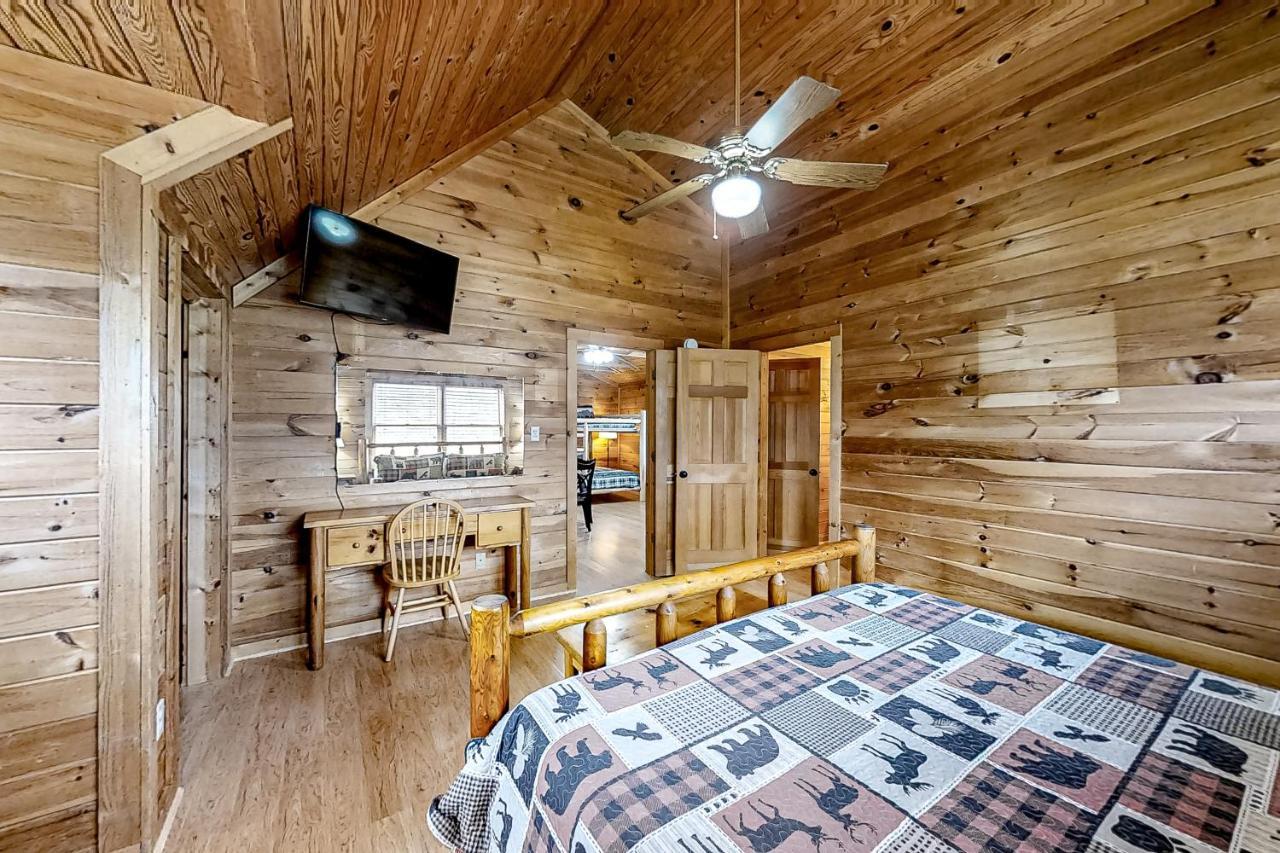 Mountain Lion'S Tales Villa Gatlinburg Bagian luar foto