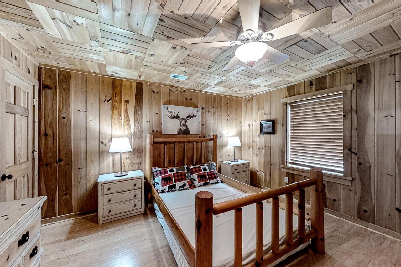 Mountain Lion'S Tales Villa Gatlinburg Bagian luar foto